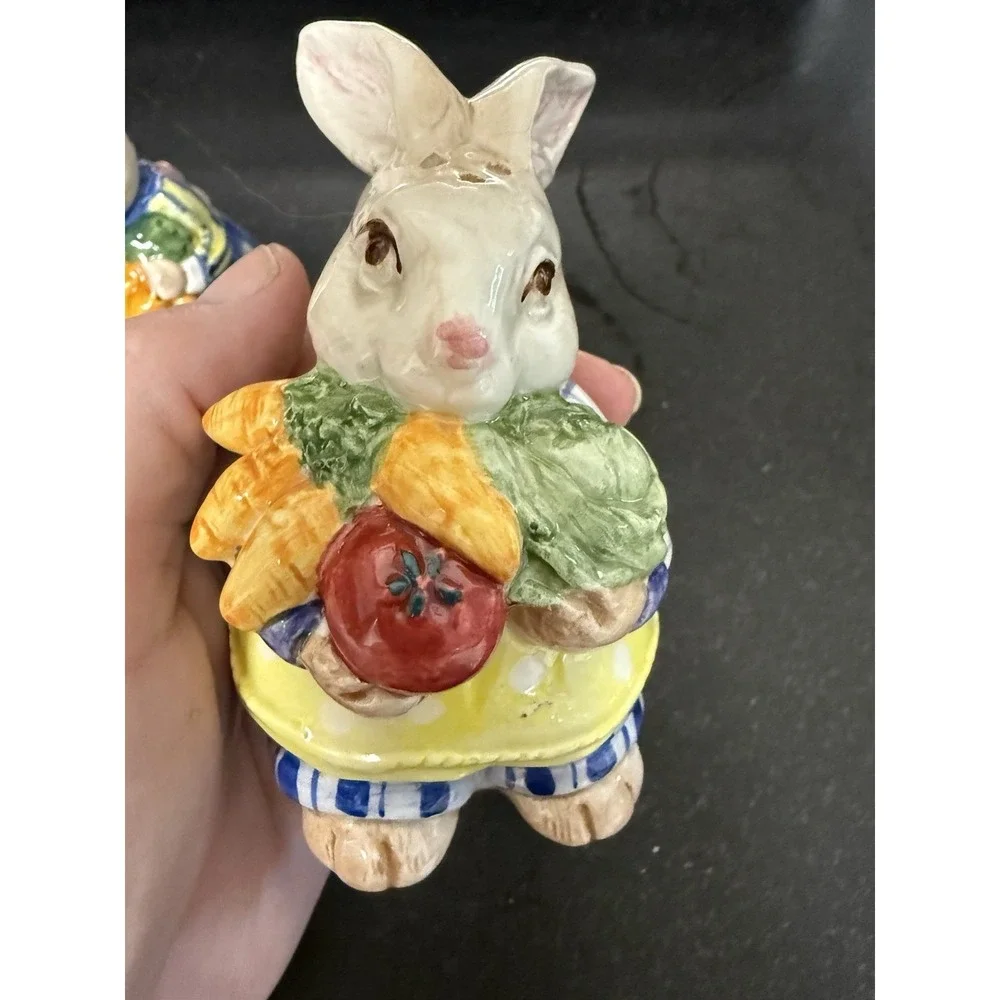 VTG Fitz & Floyd Kitchen Kousins Salt & Pepper Shakers Bakin Bunnies 1993 EASTER
